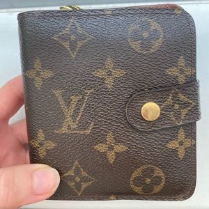 Louis Vuitton Monogram Canvas Compact Wallet